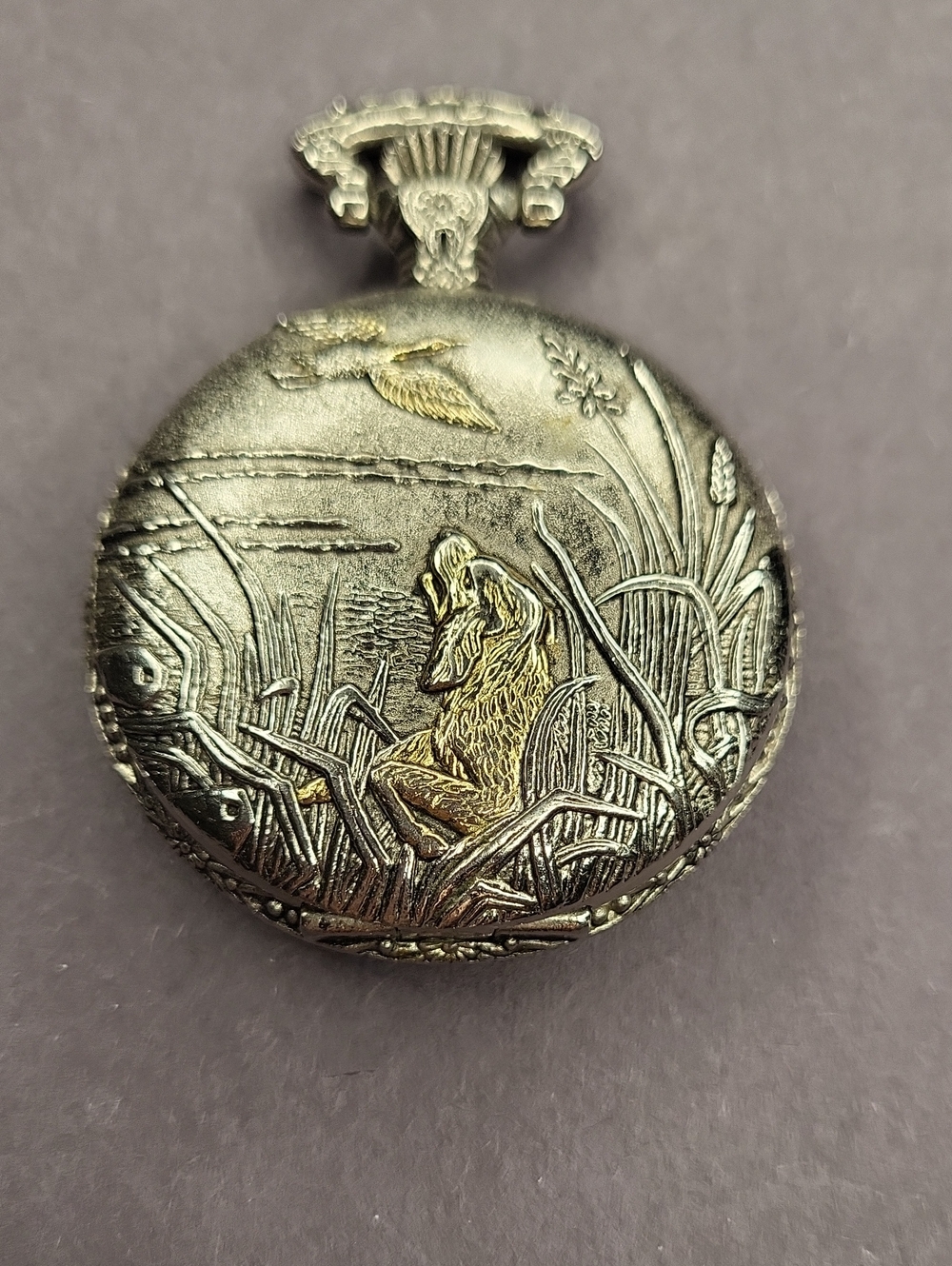 Vintage-Inspired Silver Tone Pocket Watch with Dog Motif